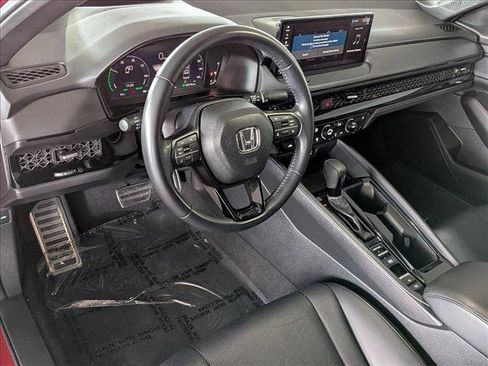 Used 2024 Honda Accord Sport image 10