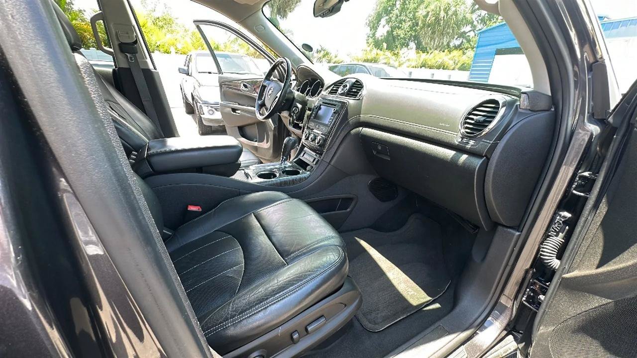 Used 2014 Buick Enclave Leather FWD image 34