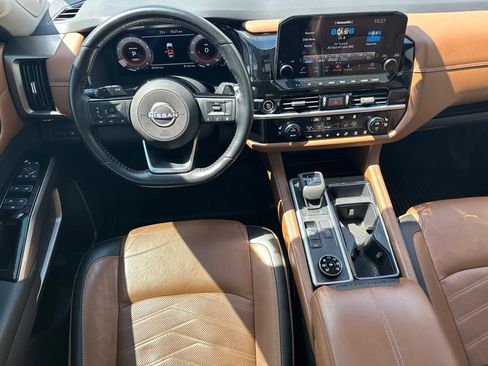 Used 2023 Nissan Pathfinder Platinum AWD/4WD image 24