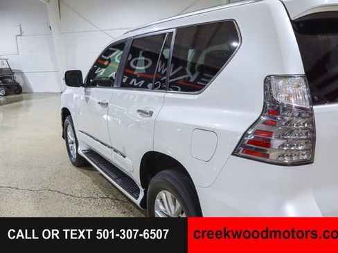 Used 2015 Lexus GX 460 Luxury AWD/4WD image 32