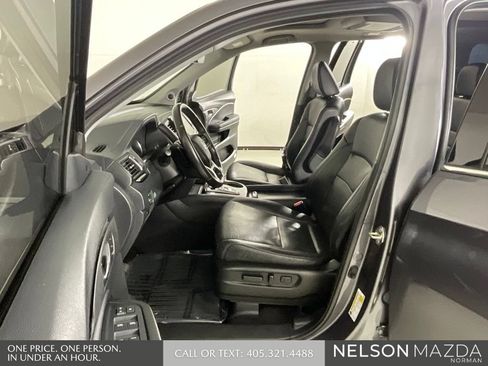 Used 2020 Honda Pilot Elite image 11