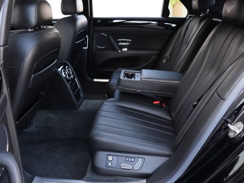 Used 2015 Bentley Flying Spur V8 AWD/4WD image 21