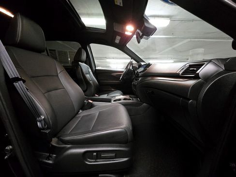 Certified 2022 Honda Passport EX-L image 37