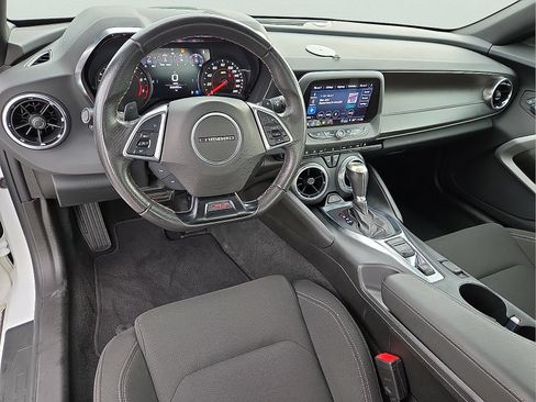 Used 2022 Chevrolet Camaro SS RWD image 11