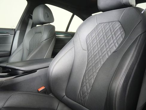 Certified 2023 BMW 530i w/ M Sport Package image 10