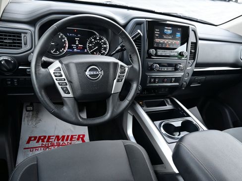 Certified 2024 Nissan Titan SV w/ SV Convenience Package image 20