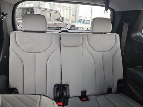 Used 2025 Hyundai Palisade SEL image 13