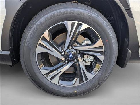 Used 2025 Subaru Crosstrek 2.0i Premium AWD/4WD image 10