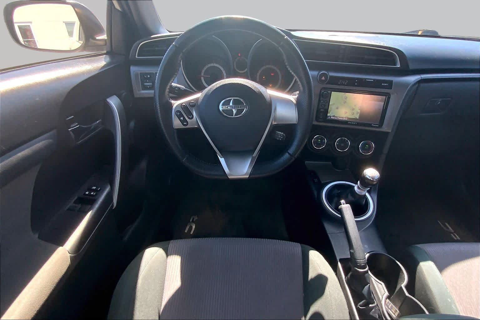 Used 2016 Scion tC FWD image 6
