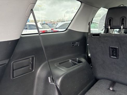 Used 2018 GMC Acadia SLT AWD/4WD image 27