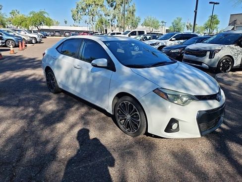 Used 2014 Toyota Corolla S w/ Driver Convenience Package FWD image 6
