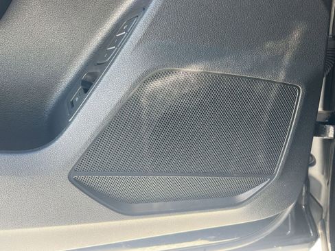 Certified 2025 Audi Q3 2.0T Premium w/ Convenience Package image 22