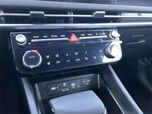 New 2026 Hyundai Santa Cruz Limited image 11