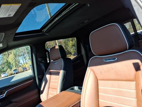 Used 2025 GMC Sierra 1500 Denali Ultimate image 14