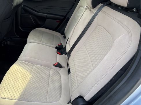 Used 2022 Ford Escape SE w/ Convenience Package image 10