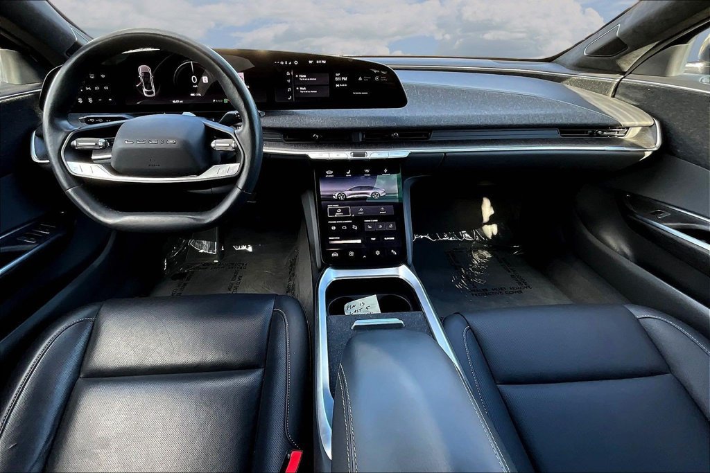 Used 2024 Lucid Air Pure RWD image 9