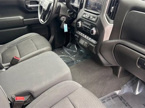 Used 2021 GMC Sierra 3500 4x4 Crew Cab w/ Gooseneck/5TH Wheel Package image 19