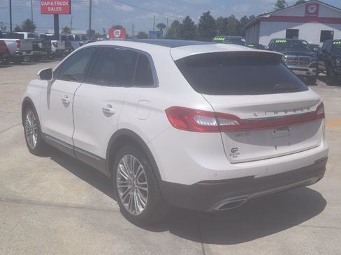 Used 2018 Lincoln MKX Reserve FWD image 5