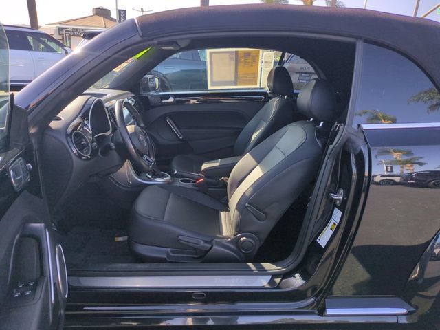 Used 2018 Volkswagen Beetle 2.0T S FWD image 15