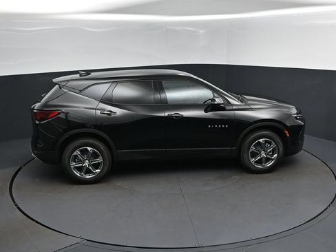 New 2026 Chevrolet Blazer LT FWD image 35