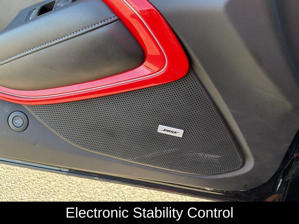 Used 2020 Chevrolet Camaro SS RWD image 16
