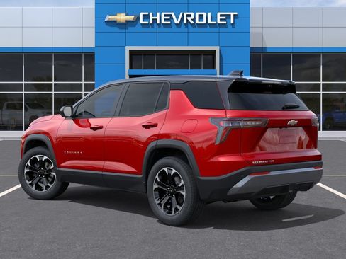 New 2026 Chevrolet Equinox LT AWD/4WD image 3