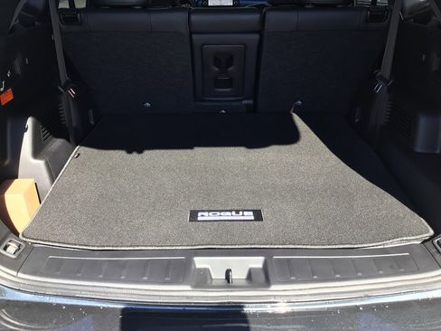 New 2026 Nissan Rogue SL image 18