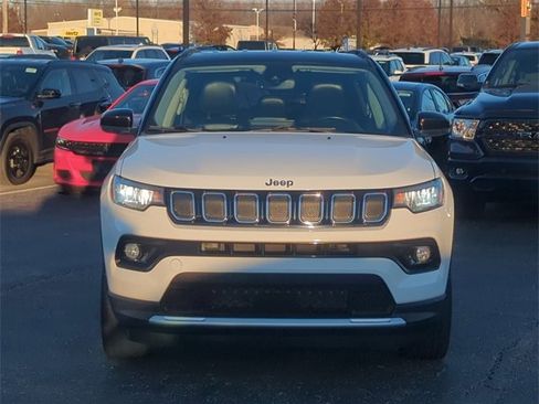 Used 2022 Jeep Compass Limited image 8