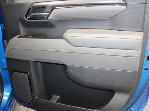 Used 2024 Chevrolet Silverado 1500 ZR2 w/ Technology Package image 62