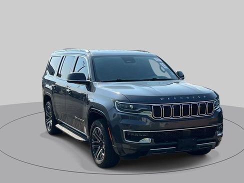 Used 2022 Jeep Wagoneer Series III w/ Flexible Seating Group AWD/4WD image 1