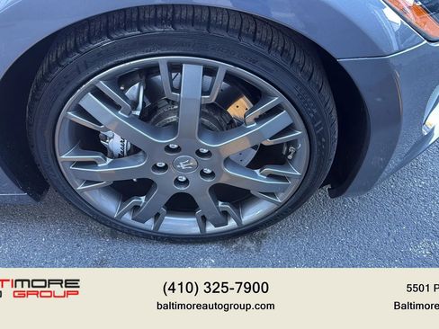 Used 2013 Maserati GranTurismo Sport image 17