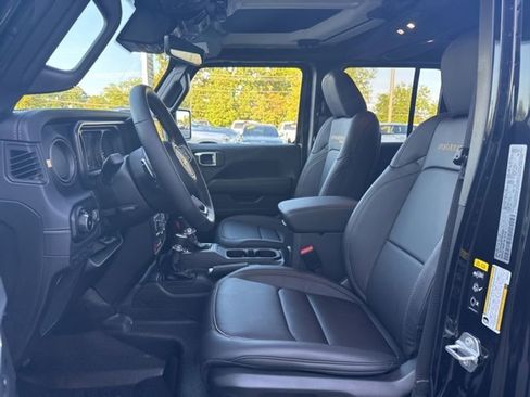 New 2025 Jeep Wrangler Unlimited Rubicon 392 image 11