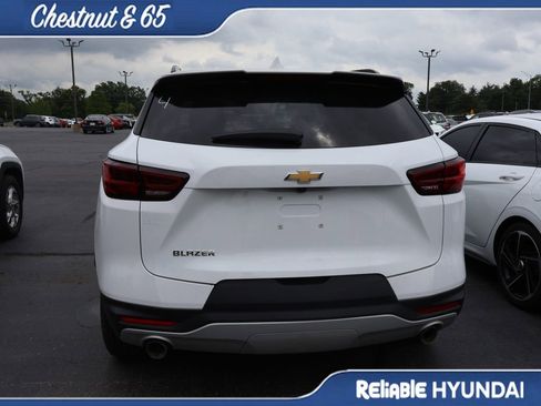 Used 2023 Chevrolet Blazer LT w/ Convenience Package FWD image 18