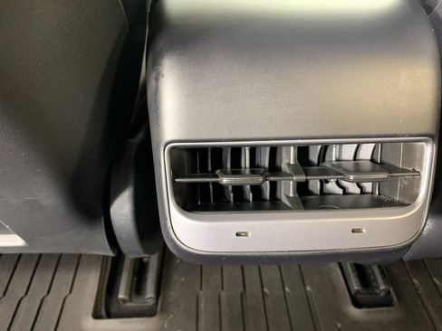 Used 2022 Tesla Model 3 Performance image 24