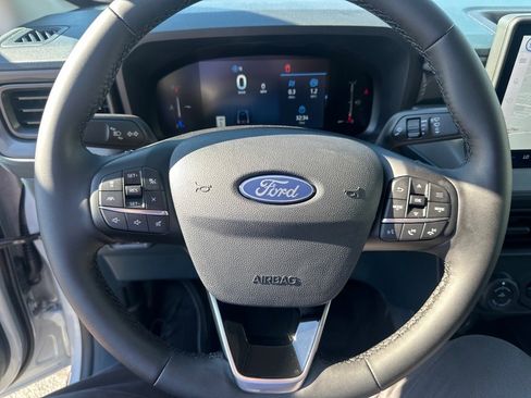 New 2025 Ford Maverick Lariat w/ Black Appearance Package image 18