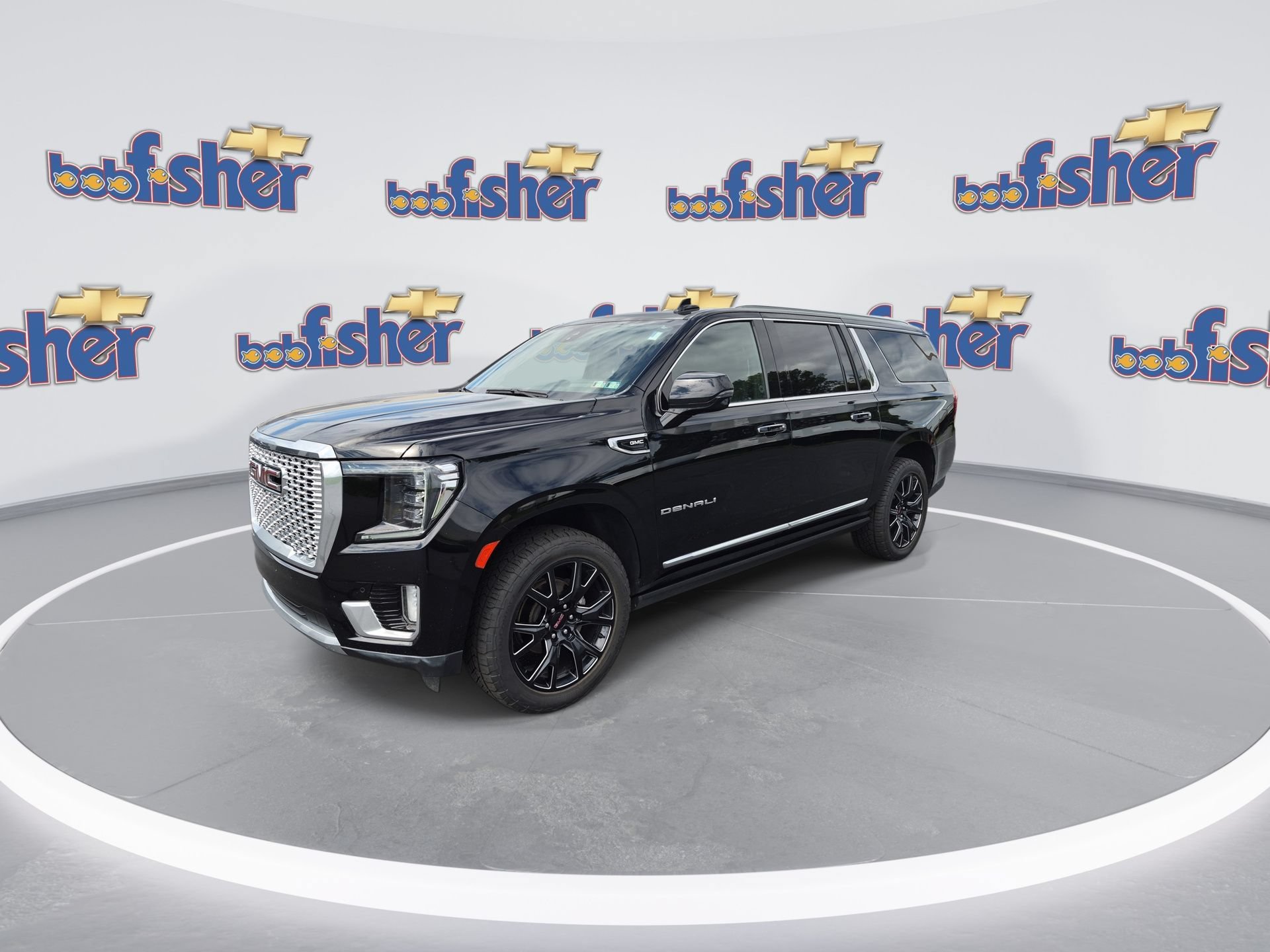 Certified 2023 GMC Yukon XL Denali w/ LPO, Floor Liner Package AWD/4WD image 9