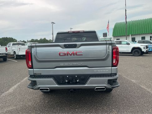 Used 2026 GMC Sierra 1500 Denali w/ Denali Reserve Package AWD/4WD image 6