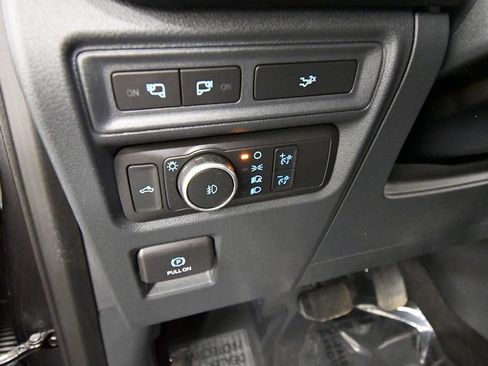 Used 2022 Ford F150 XLT w/ Equipment Group 302A High AWD/4WD image 19