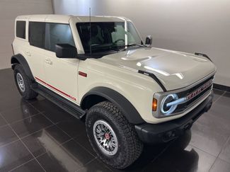 New 2026 Ford Bronco Outer Banks video 1