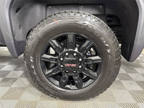 New 2026 GMC Sierra 2500 AT4 w/ AT4 Premium Plus Package AWD/4WD image 18