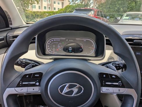 Used 2022 Hyundai Tucson Blue AWD/4WD image 26