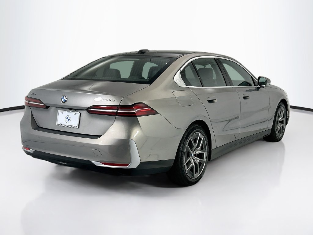 Certified 2026 BMW 540i xDrive AWD/4WD image 5