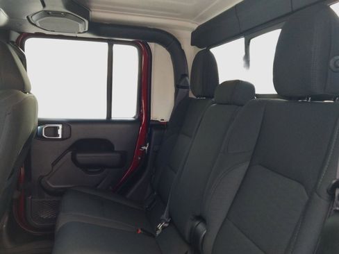 Used 2022 Jeep Gladiator Sport image 27