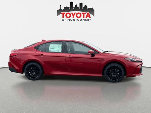 New 2026 Toyota Camry LE image 2