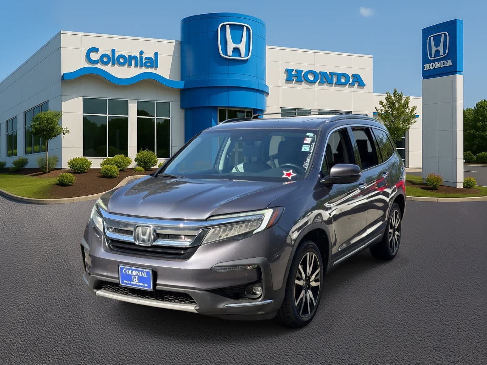 Used 2019 Honda Pilot Touring image 1