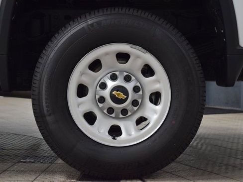 Used 2024 Chevrolet Silverado 3500 W/T w/ WT Convenience Package image 18