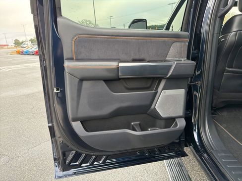 Certified 2024 Ford F250 Platinum image 17