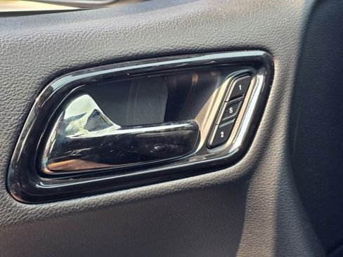 Used 2023 Dodge Durango R/T image 42