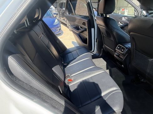 Used 2021 Mercedes-Benz GLE 350 image 18
