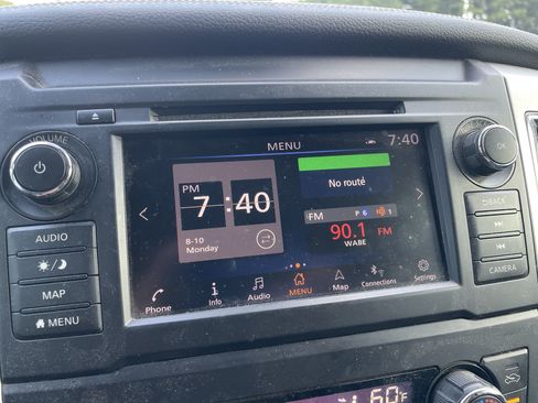 Used 2019 Nissan Titan PRO-4X w/ Pro-4x Convenience Package AWD/4WD image 25
